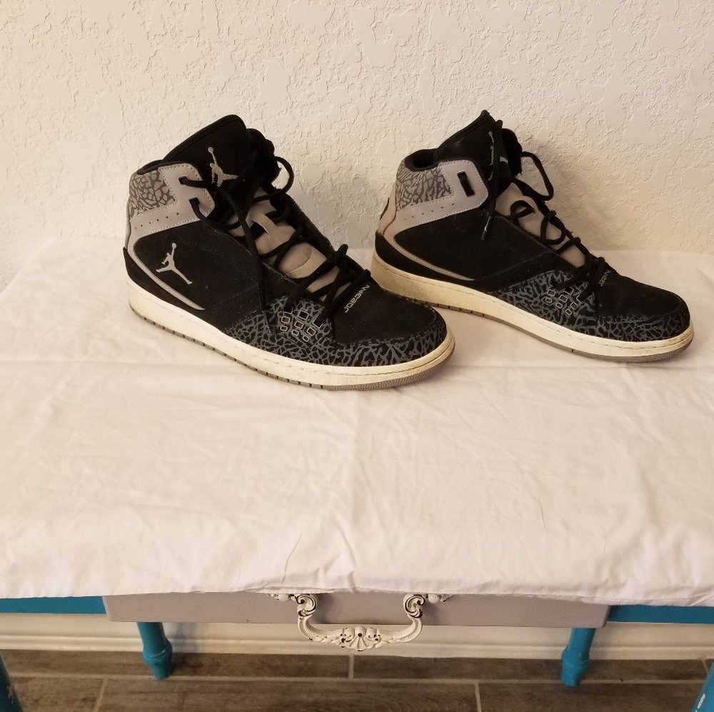Mens Jordan's size 12